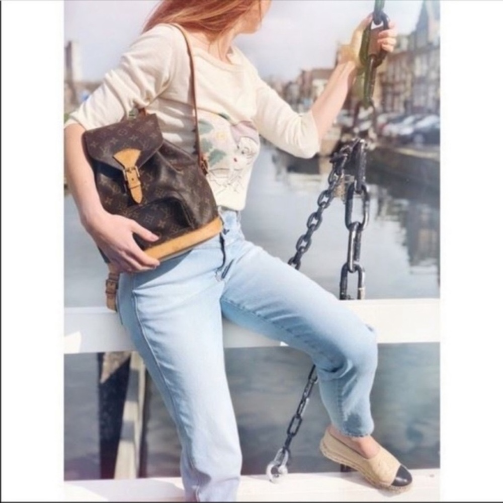 Auth. Like New Louis Vuitton GM backpack